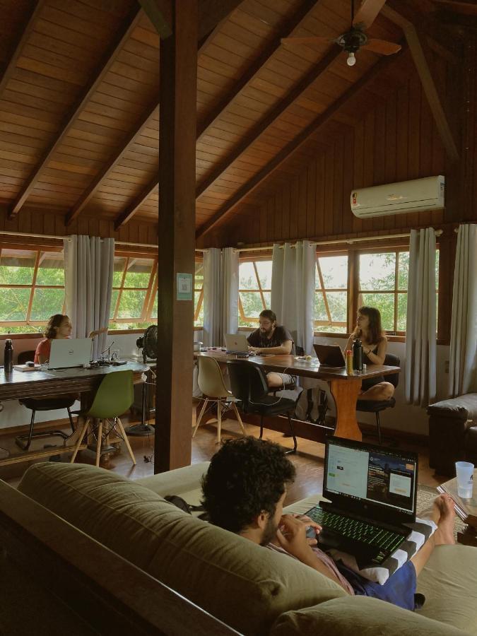 Nomades Riverside - Adventure Hostels & Coworking Florianopolis Bagian luar foto